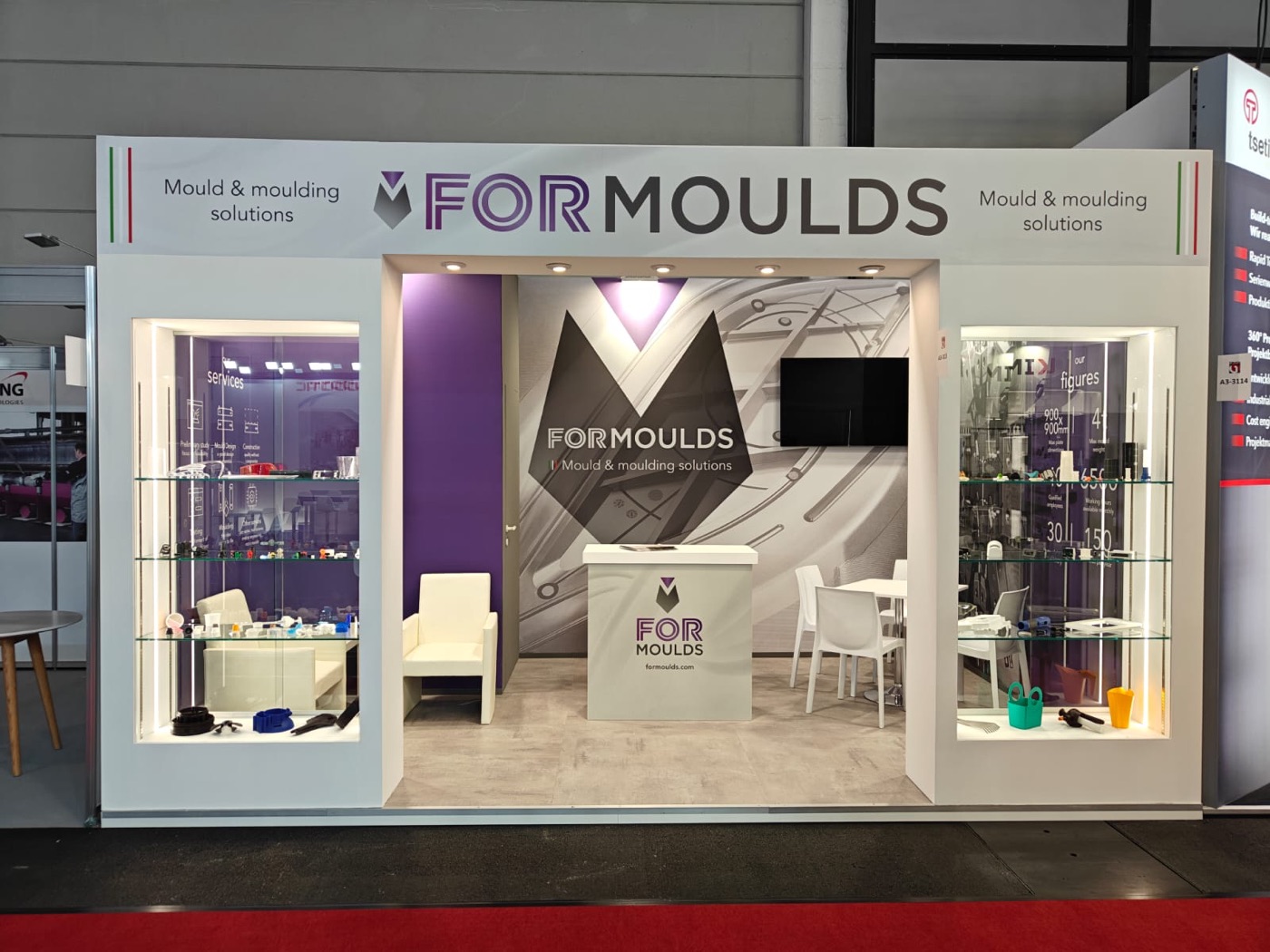 Stand fieristico - Stampi e stampaggio